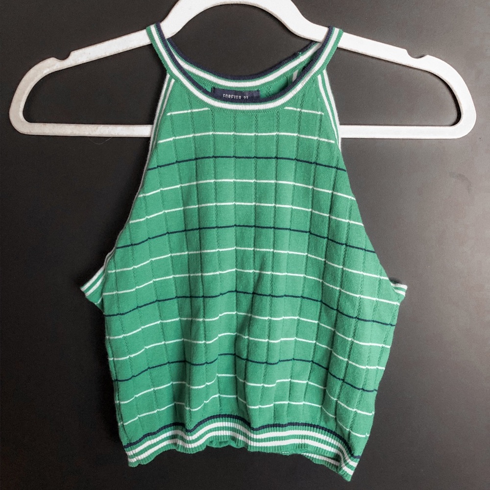 Adorable Crop Top!